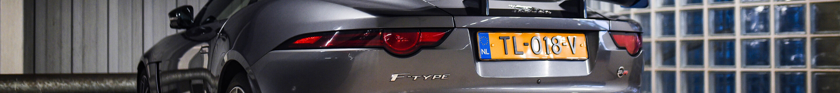 Jaguar F-TYPE SVR Coupé 2017