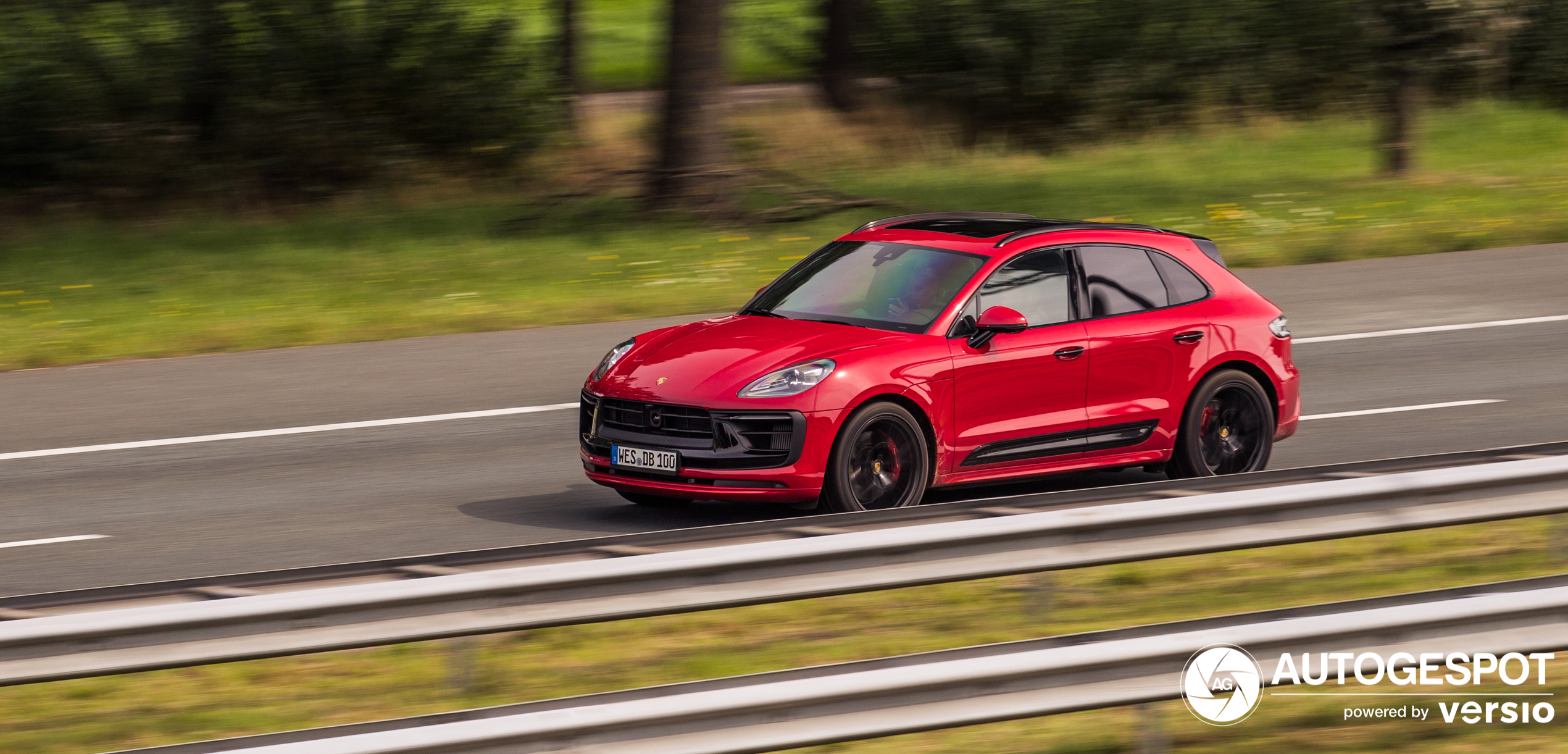 Porsche 95B Macan GTS MkIII