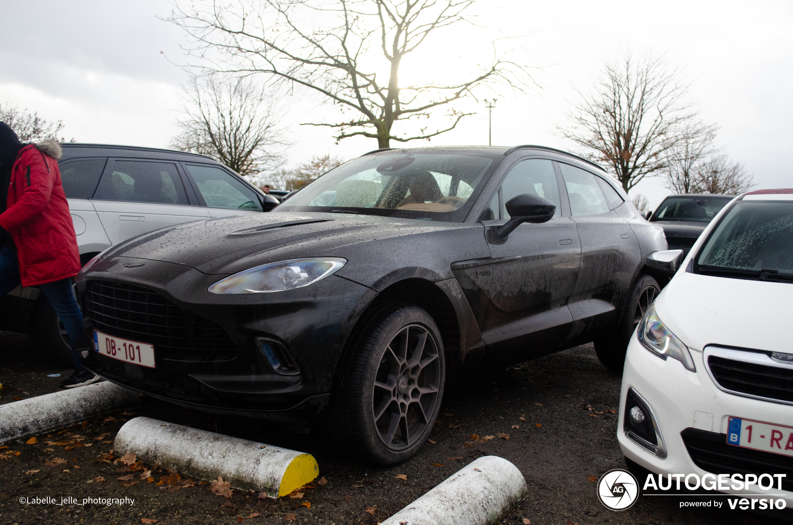 Aston Martin DBX