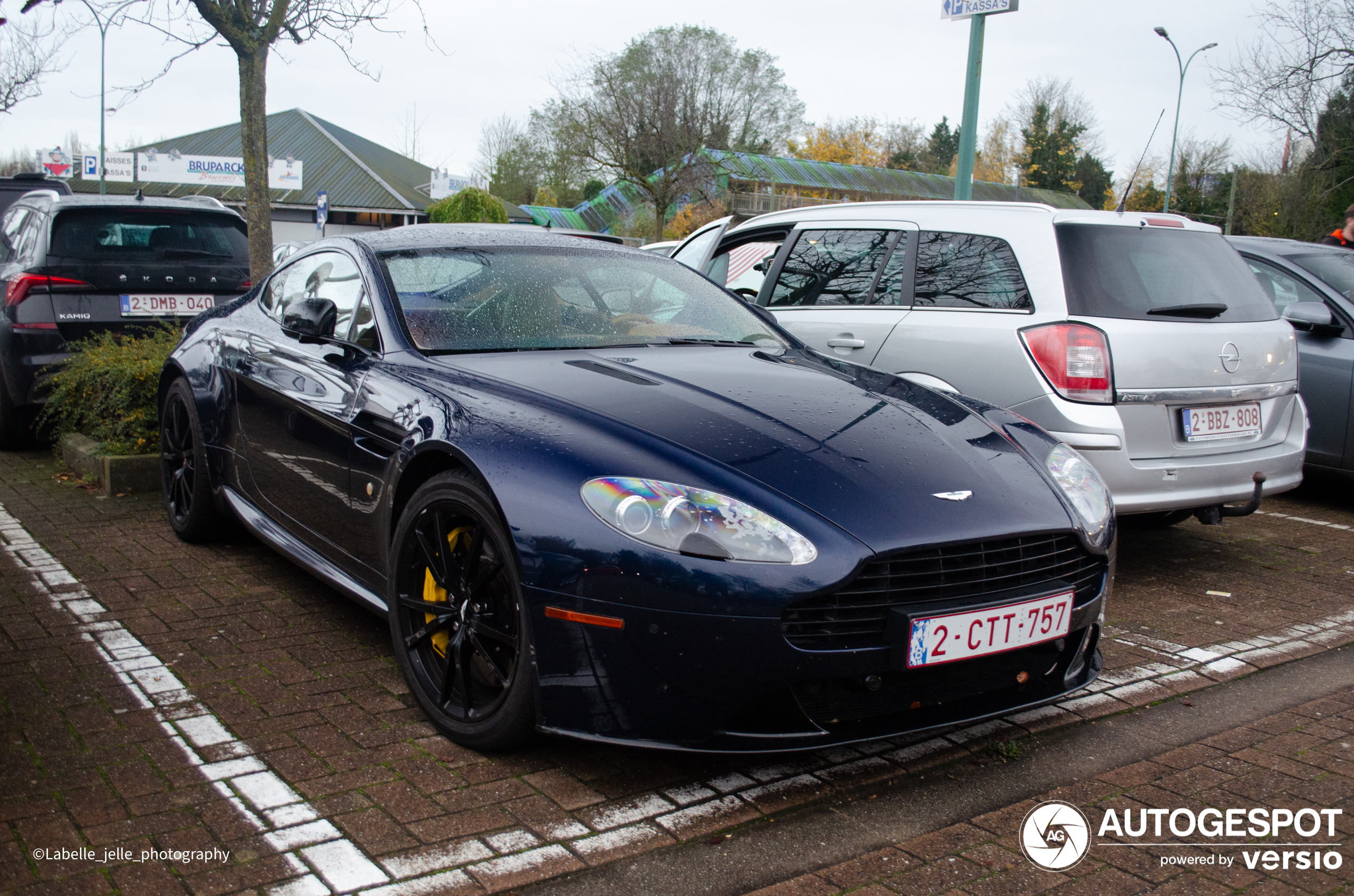 Aston Martin V8 Vantage