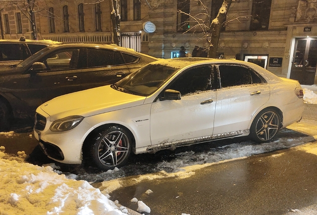 Mercedes-Benz E 63 AMG S W212