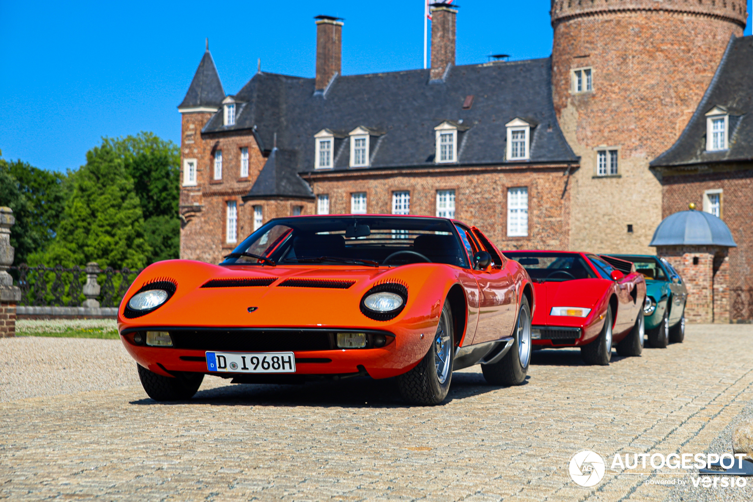 Lamborghini Miura P400