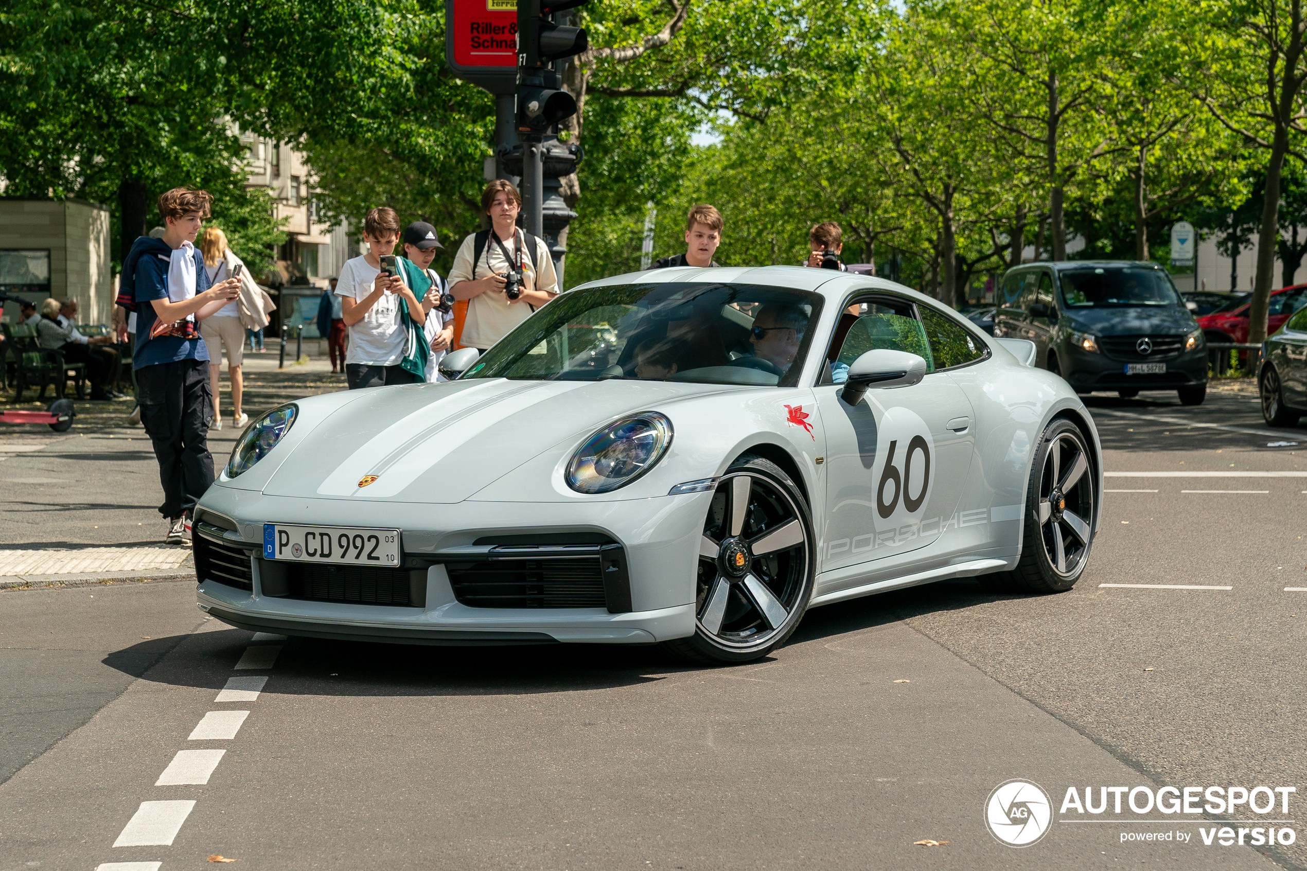 Porsche 992 Sport Classic