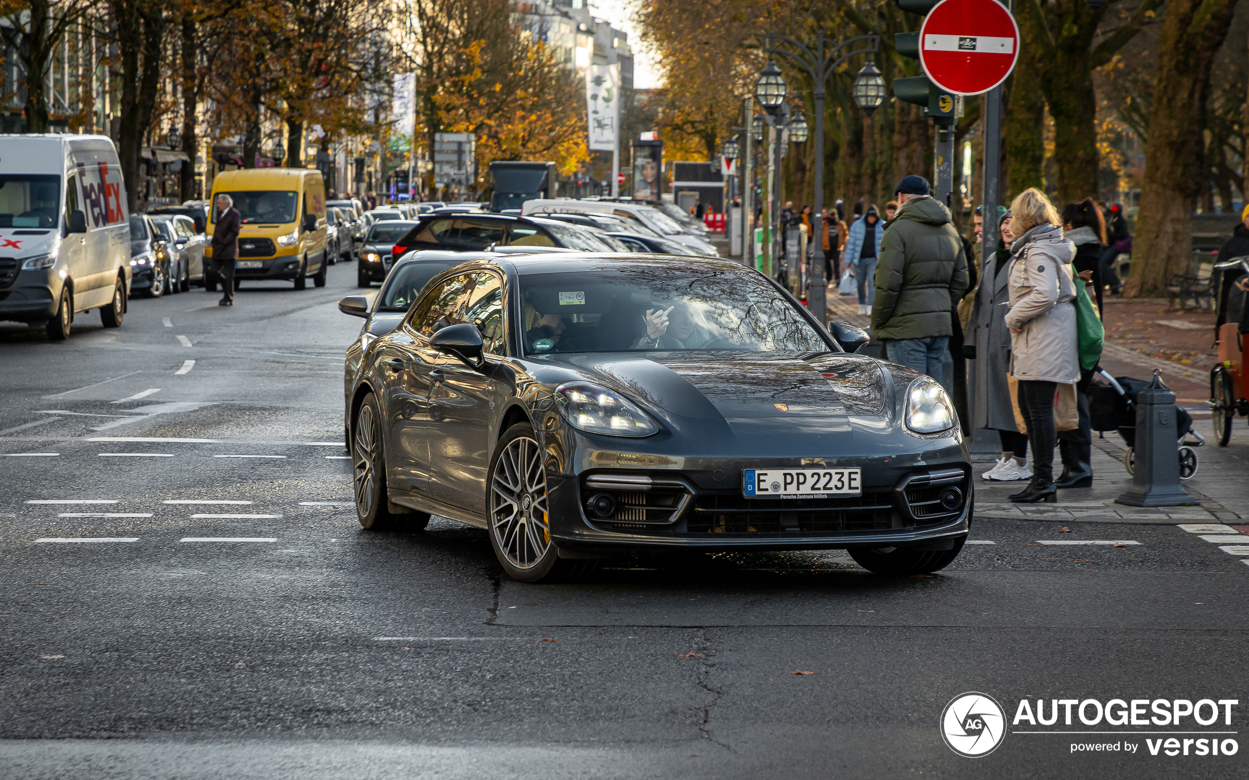 Porsche 971 Panamera Turbo S E-Hybrid Sport Turismo MkII