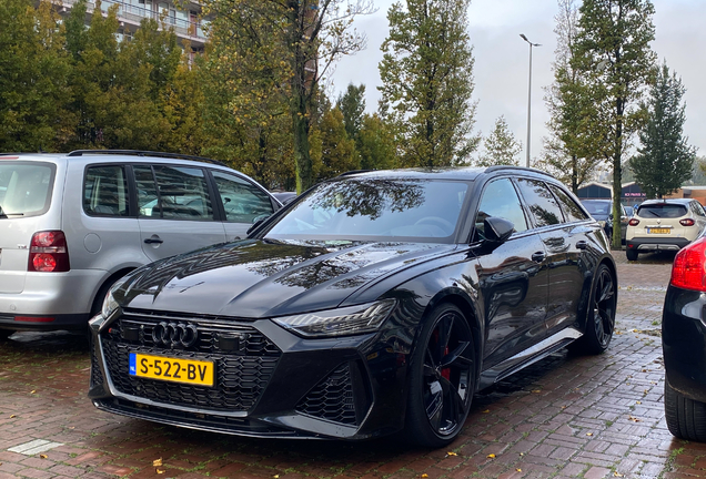 Audi RS6 Avant C8