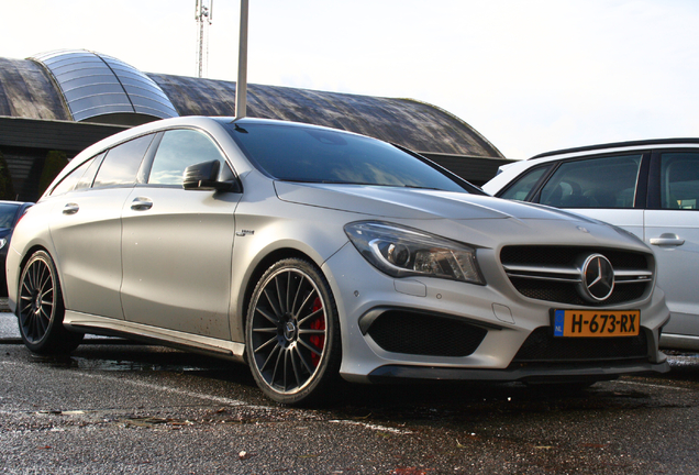 Mercedes-Benz CLA 45 AMG Shooting Brake