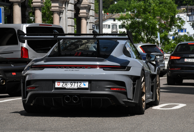 Porsche 992 GT3 RS Weissach Package