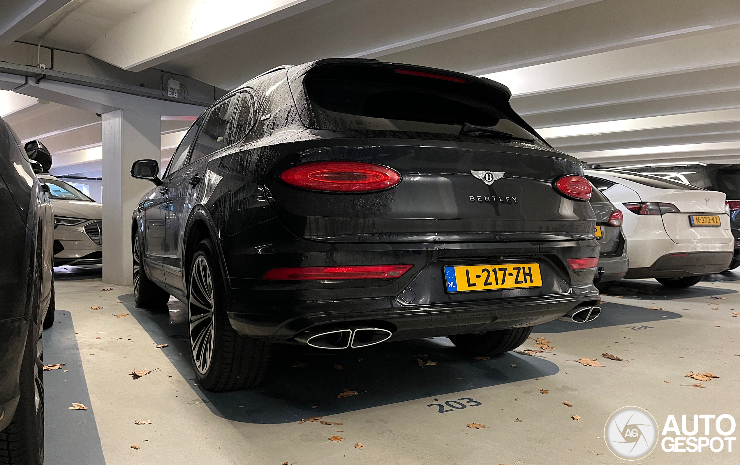 Bentley Bentayga V8 2021 First Edition