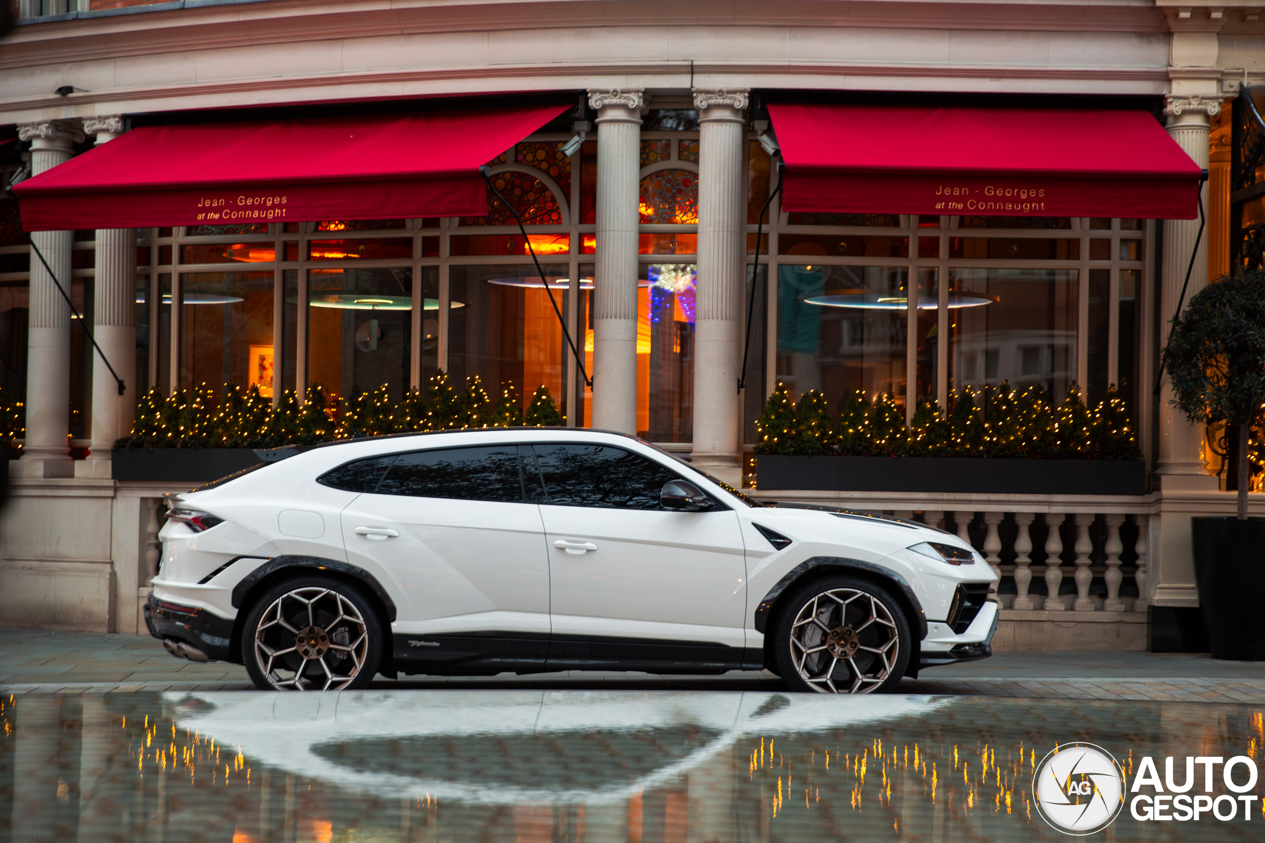 Lamborghini Urus Performante