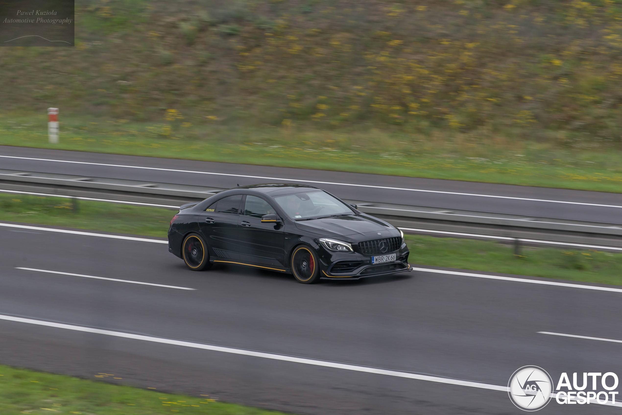 Mercedes-AMG CLA 45 C117 Yellow Night Edition