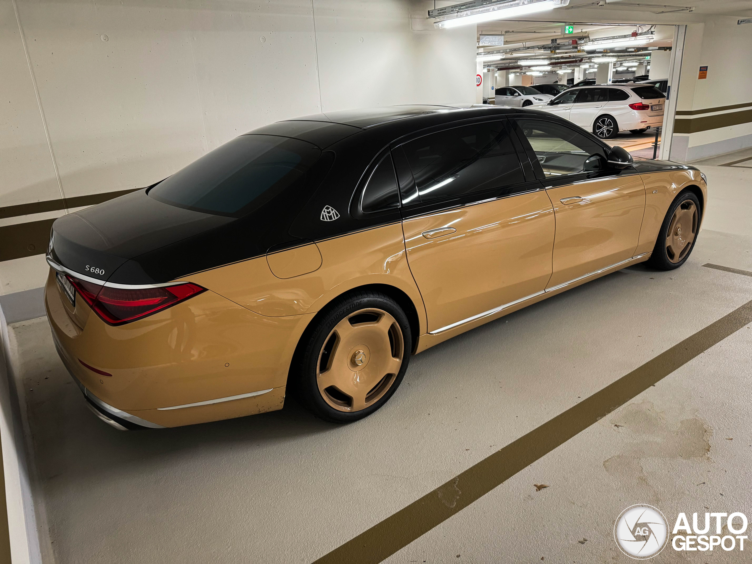 Mercedes-Maybach S 680 X223 Virgil Abloh Edition