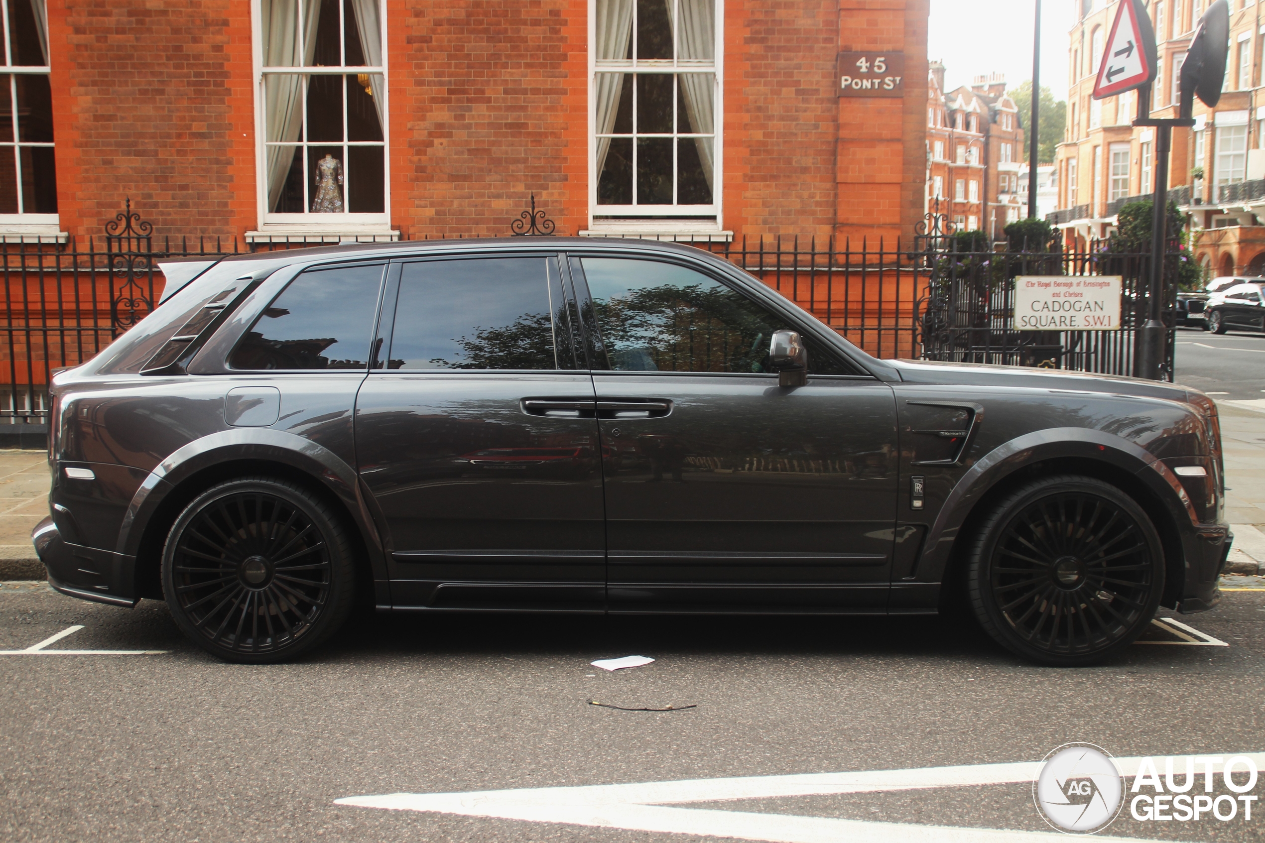 Rolls-Royce Mansory Cullinan Wide Body