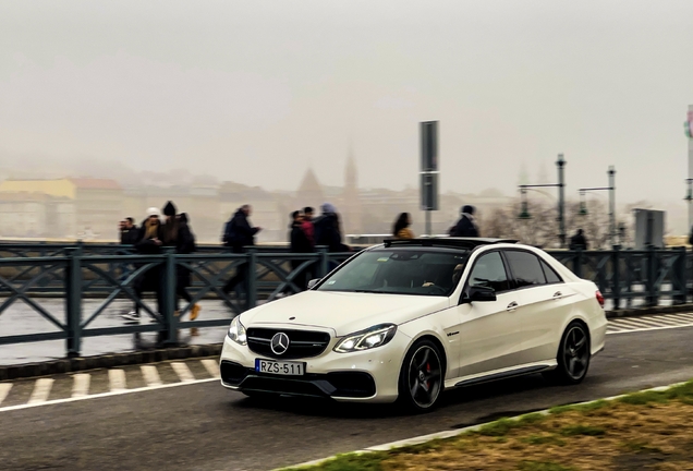 Mercedes-Benz E 63 AMG S W212