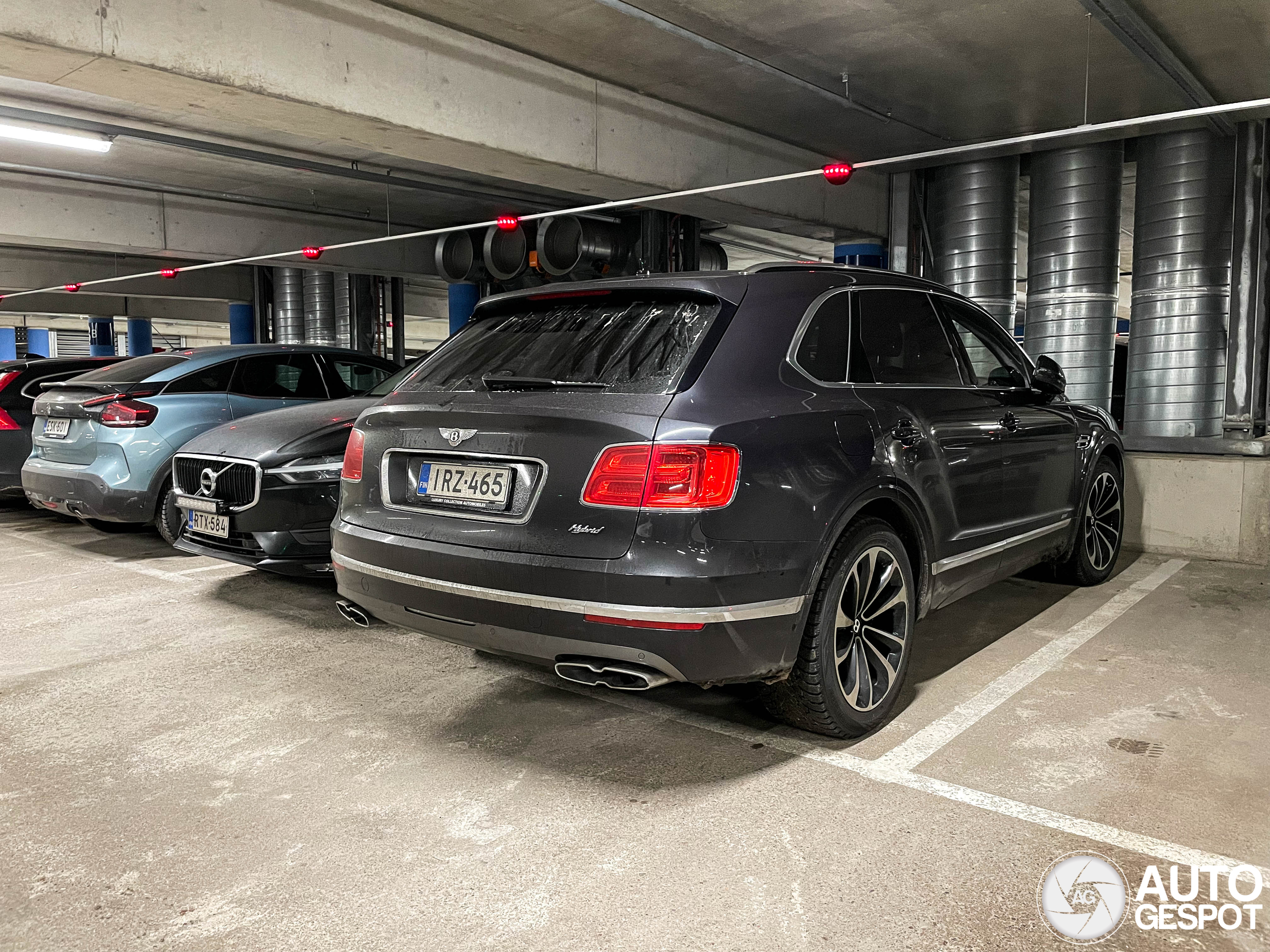 Bentley Bentayga Hybrid