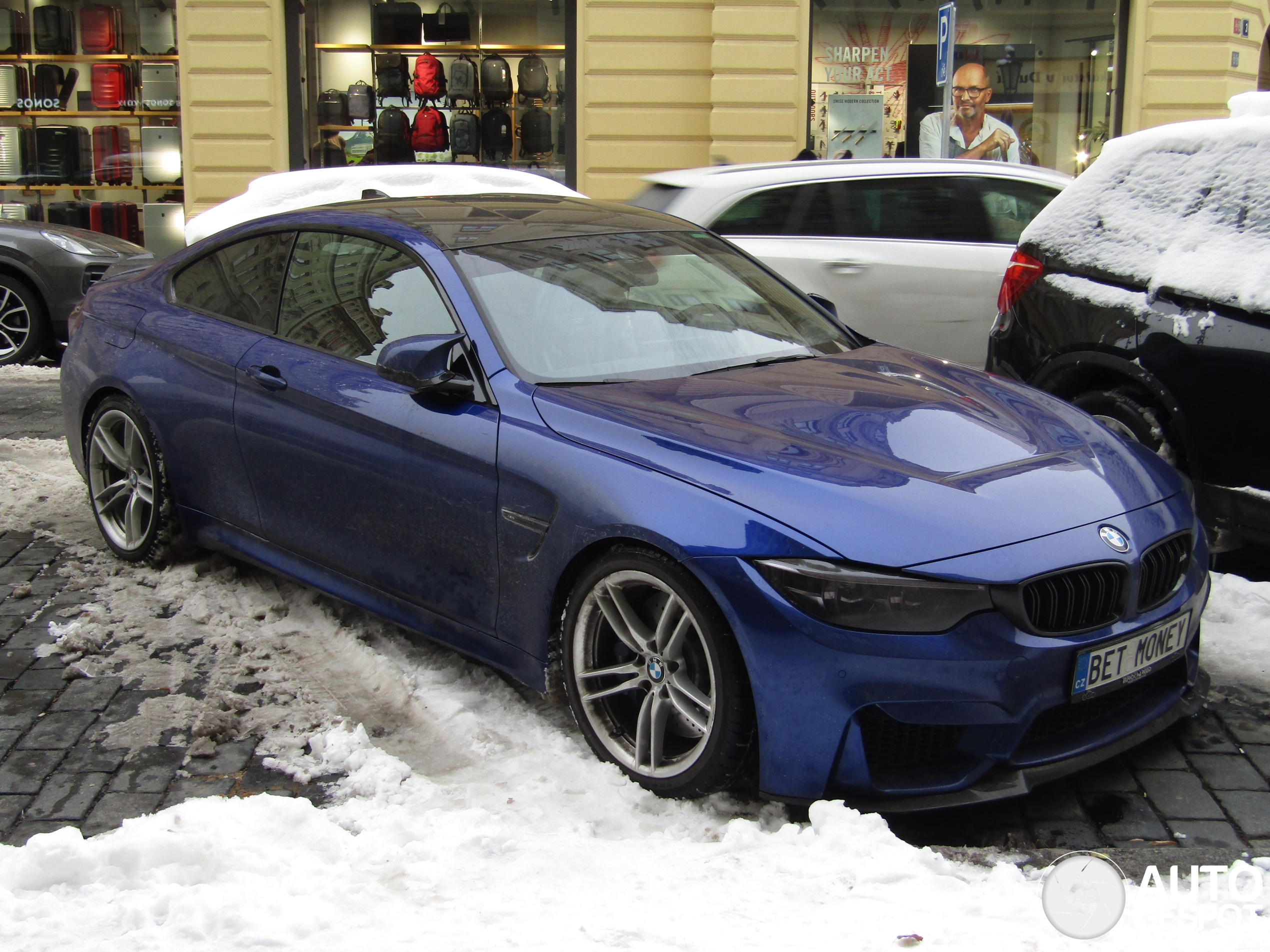 BMW M4 F82 CS