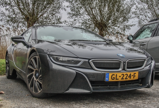 BMW i8