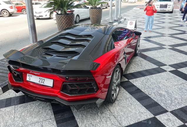 Lamborghini Mansory Aventador LP700-4