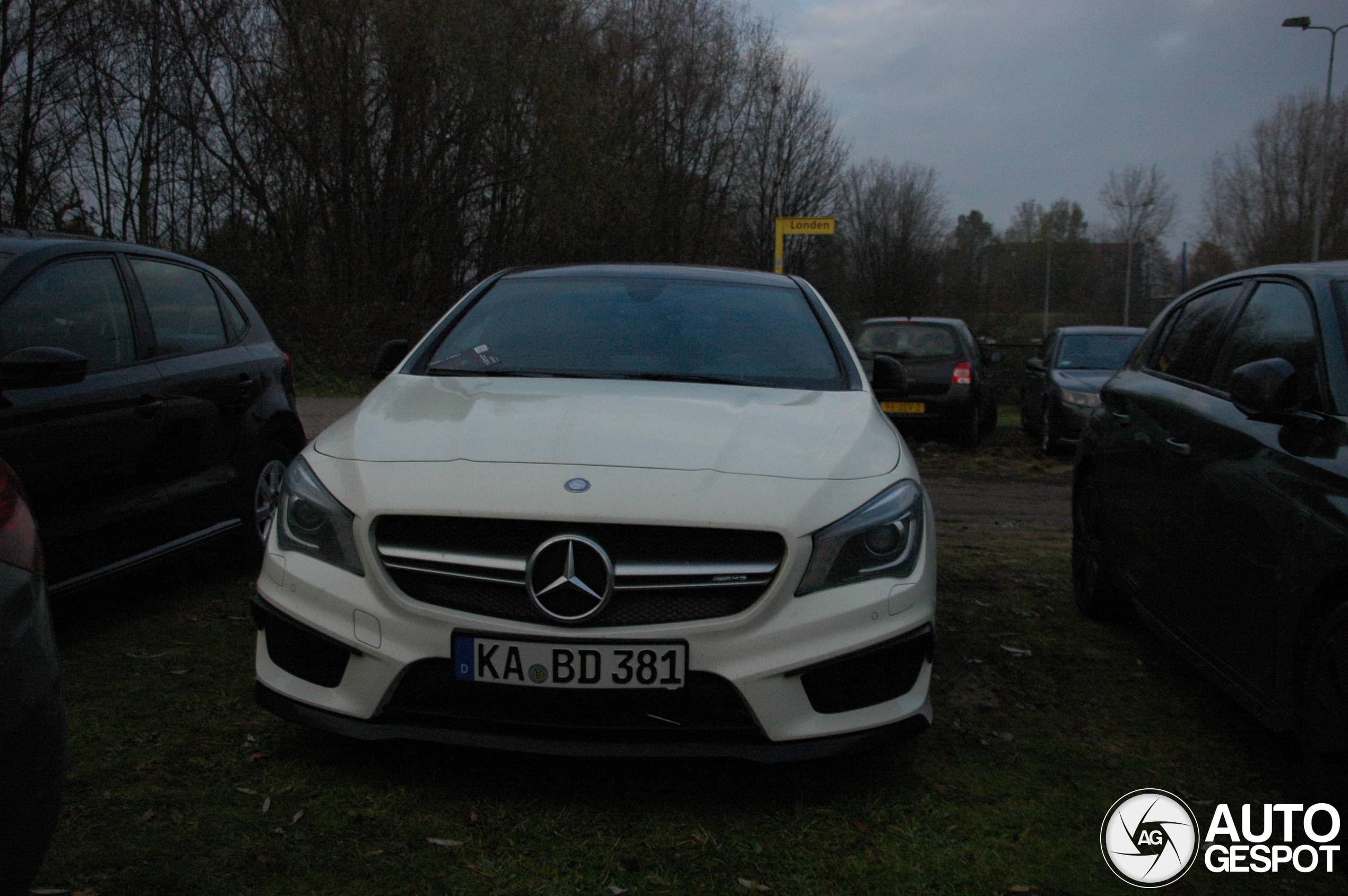 Mercedes-Benz CLA 45 AMG Shooting Brake