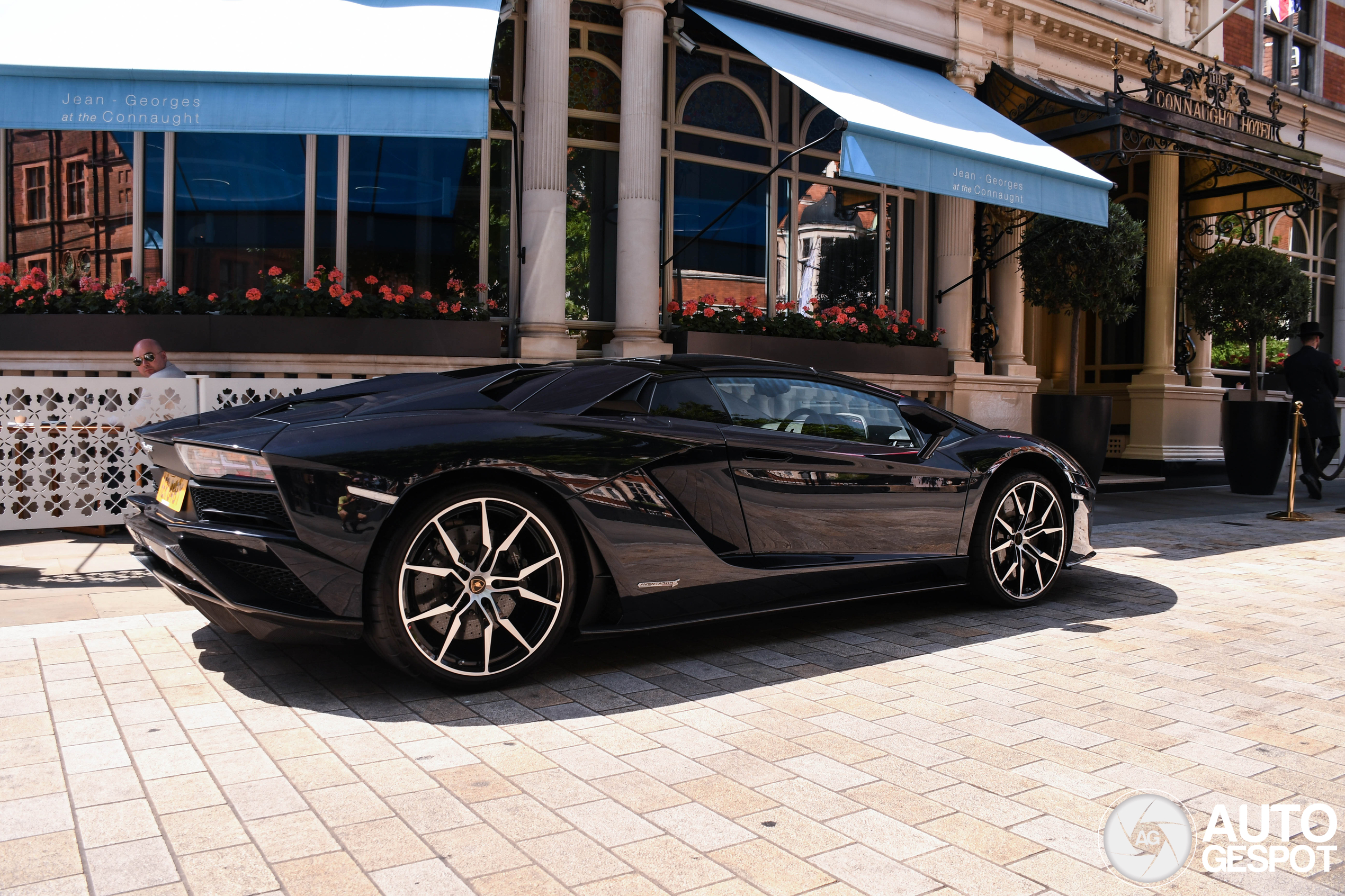 Lamborghini Aventador S LP740-4 Roadster