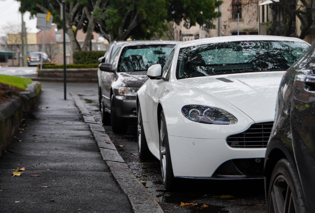 Aston Martin V8 Vantage S