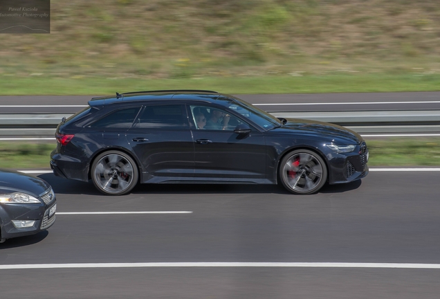 Audi RS6 Avant C8