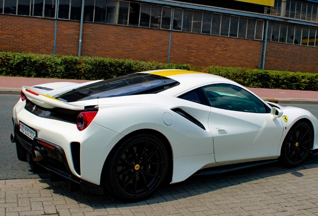 Ferrari 488 Pista