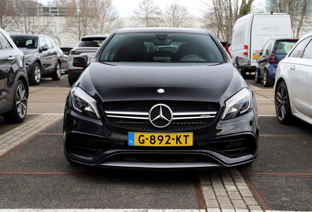 Mercedes-AMG A 45 W176 2015