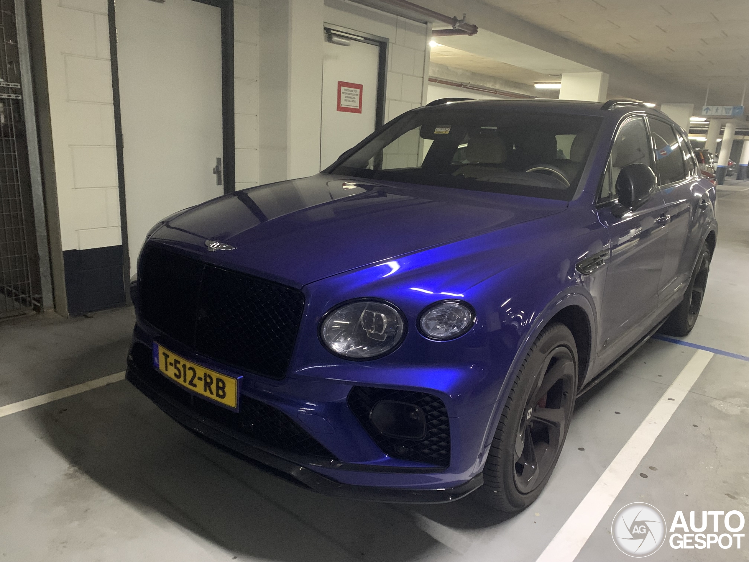 Bentley Bentayga V8 S 2022