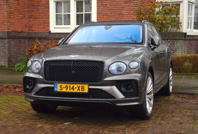 Bentley Bentayga Hybrid Azure