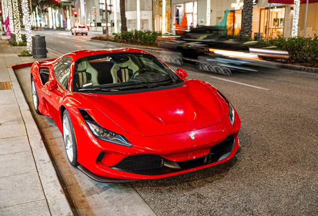 Ferrari F8 Spider