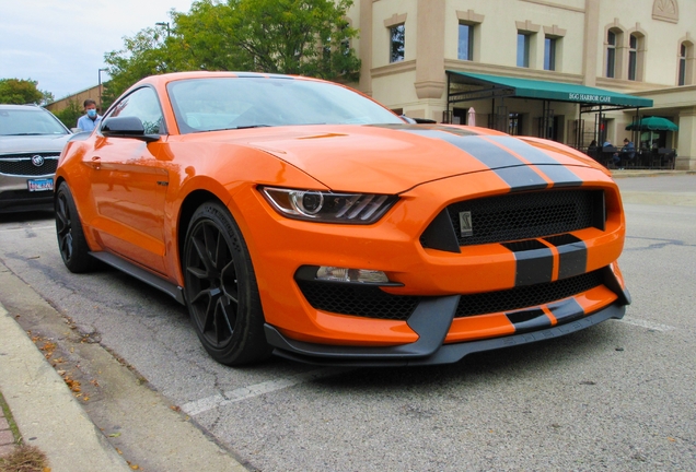 Ford Mustang Shelby GT350 2015