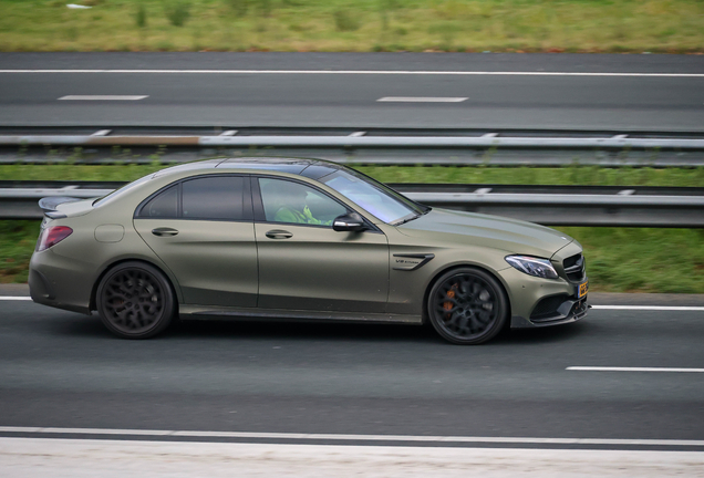 Mercedes-AMG C 63 S W205