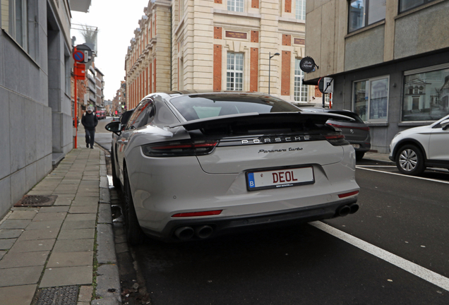 Porsche 971 Panamera Turbo