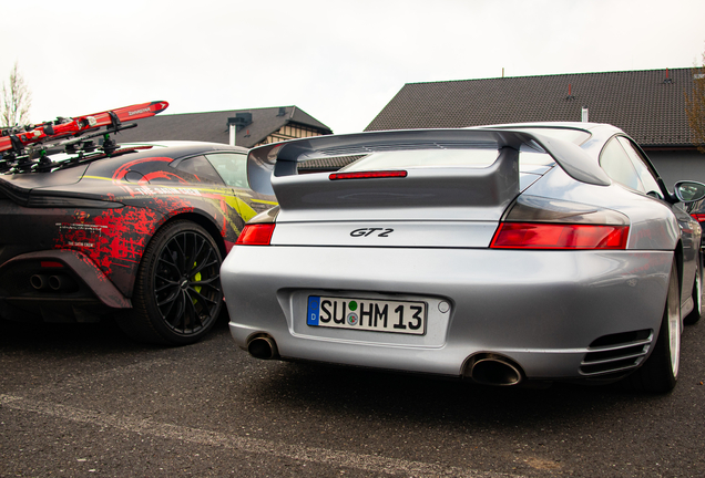 Porsche 996 GT2