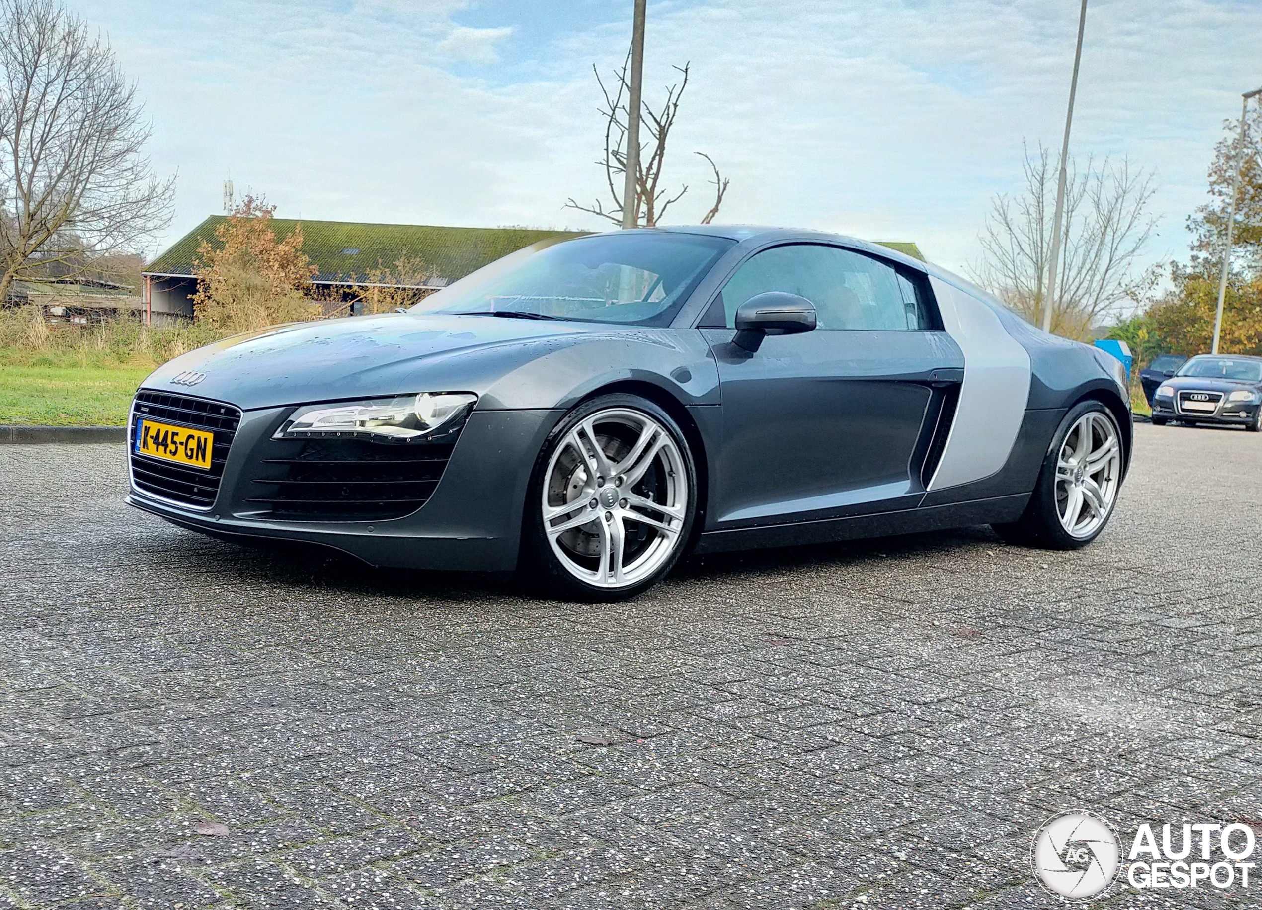 Audi R8