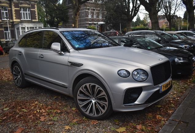 Bentley Bentayga Hybrid Azure