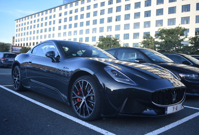 Maserati GranTurismo Modena 2023