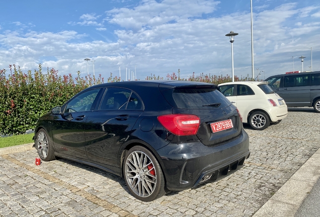 Mercedes-Benz A 45 AMG