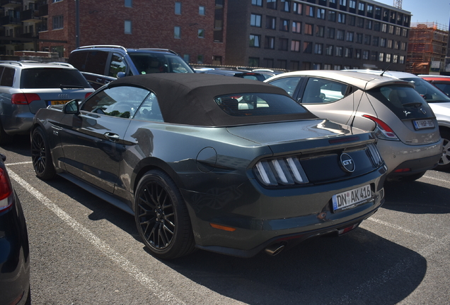 Ford Mustang GT Convertible 2015