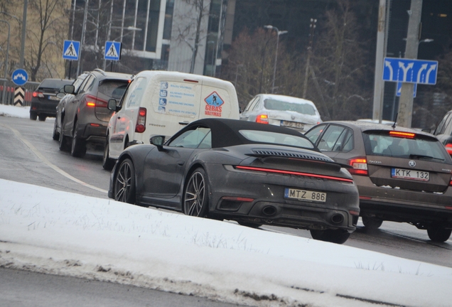 Porsche 992 Turbo Cabriolet