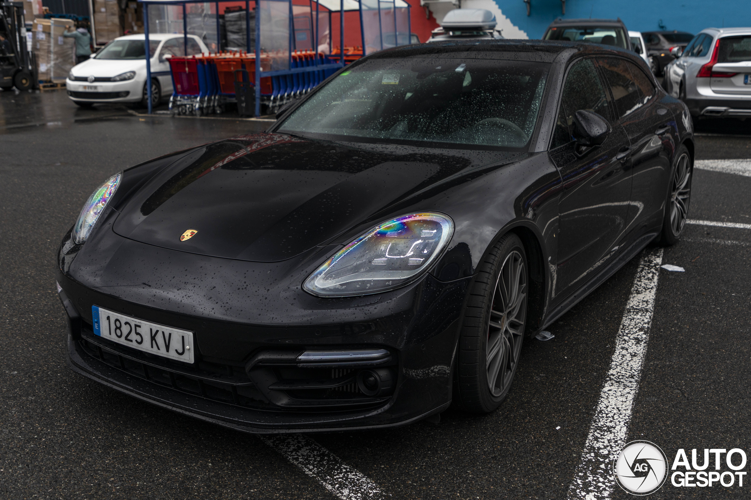 Porsche 971 Panamera GTS Sport Turismo