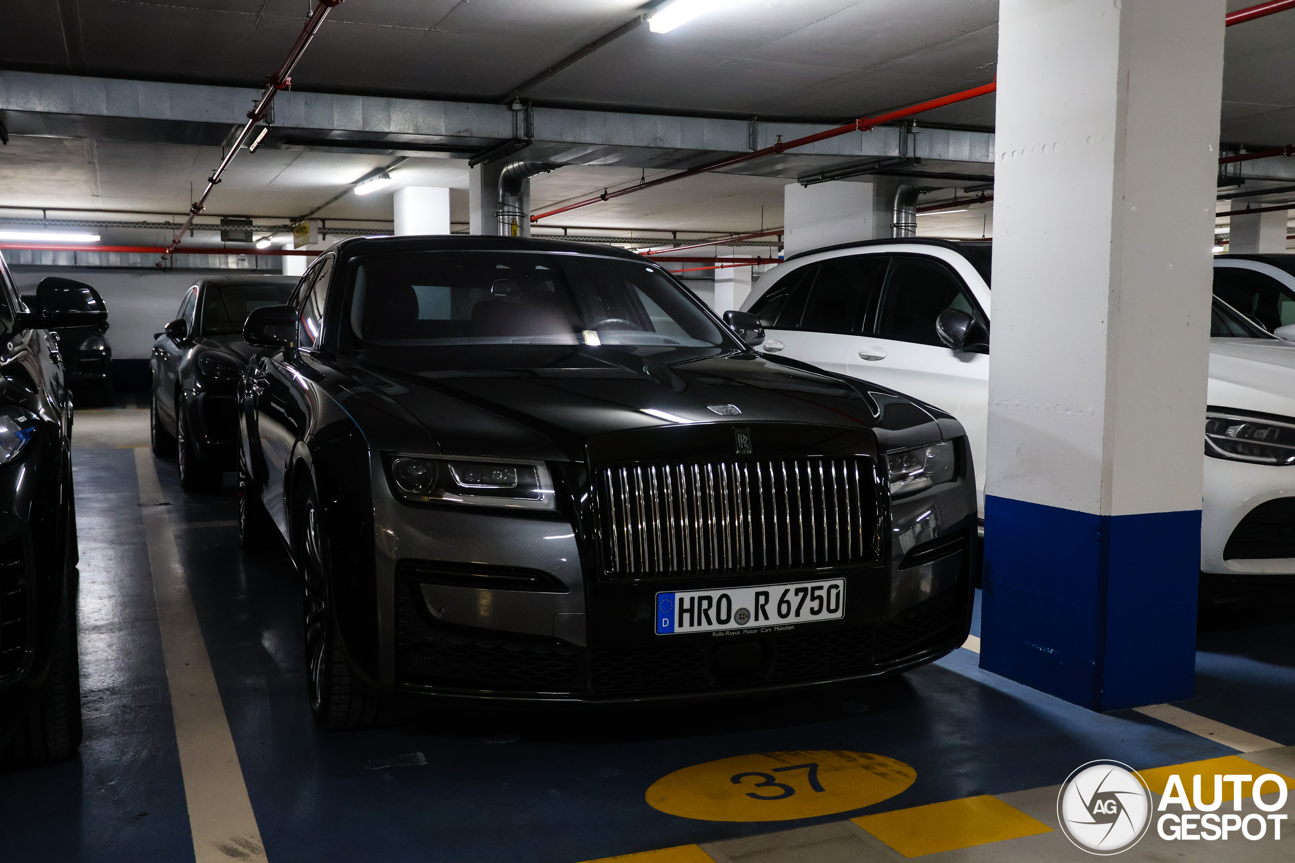 Rolls-Royce Ghost Black Badge 2021