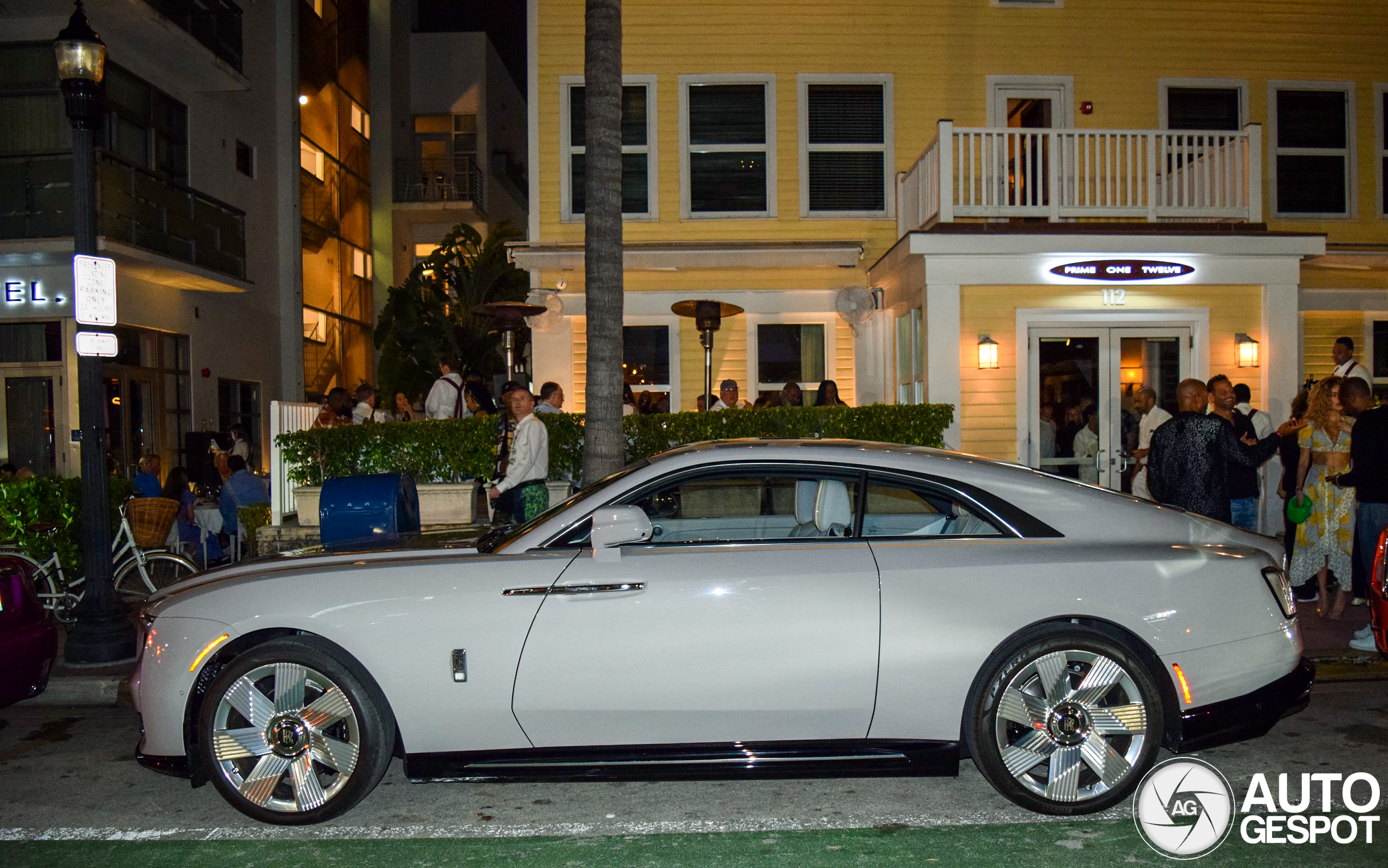 Rolls-Royce Spectre