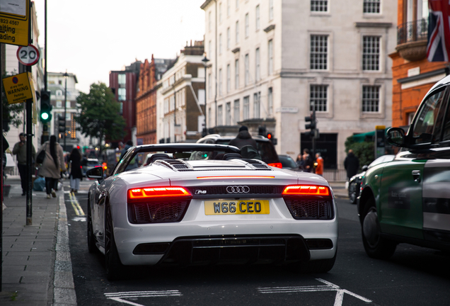 Audi R8 V10 Spyder 2016