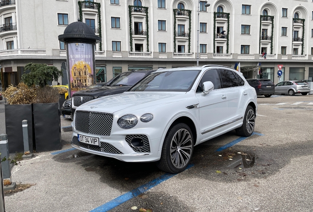 Bentley Bentayga V8 2021