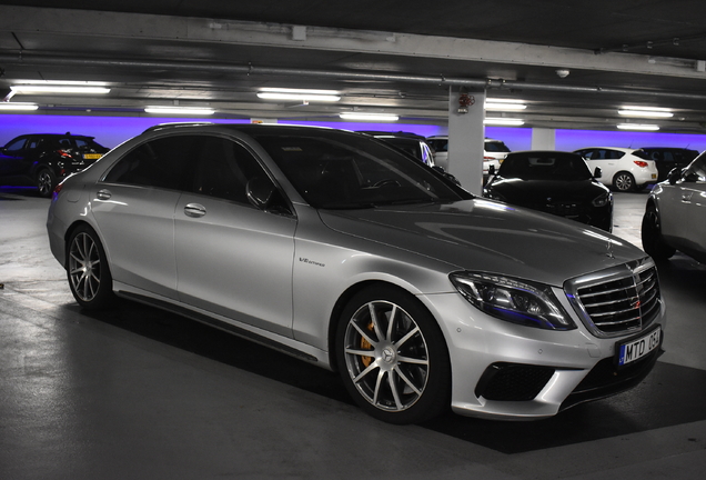 Mercedes-Benz S 63 AMG V222