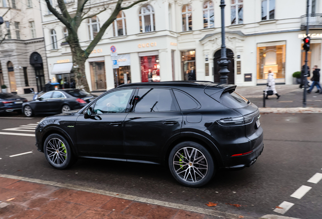 Porsche Cayenne Turbo S E-Hybrid