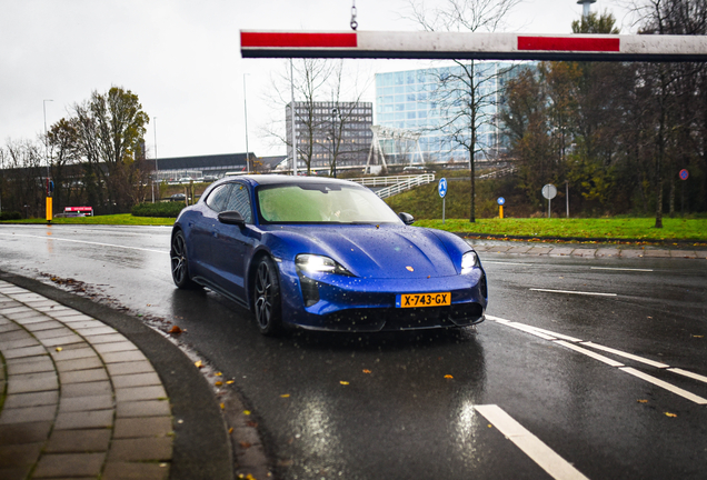 Porsche Taycan Turbo S Sport Turismo