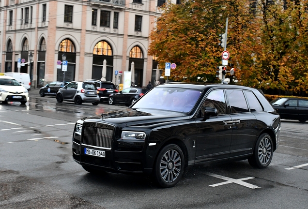 Rolls-Royce Cullinan Black Badge