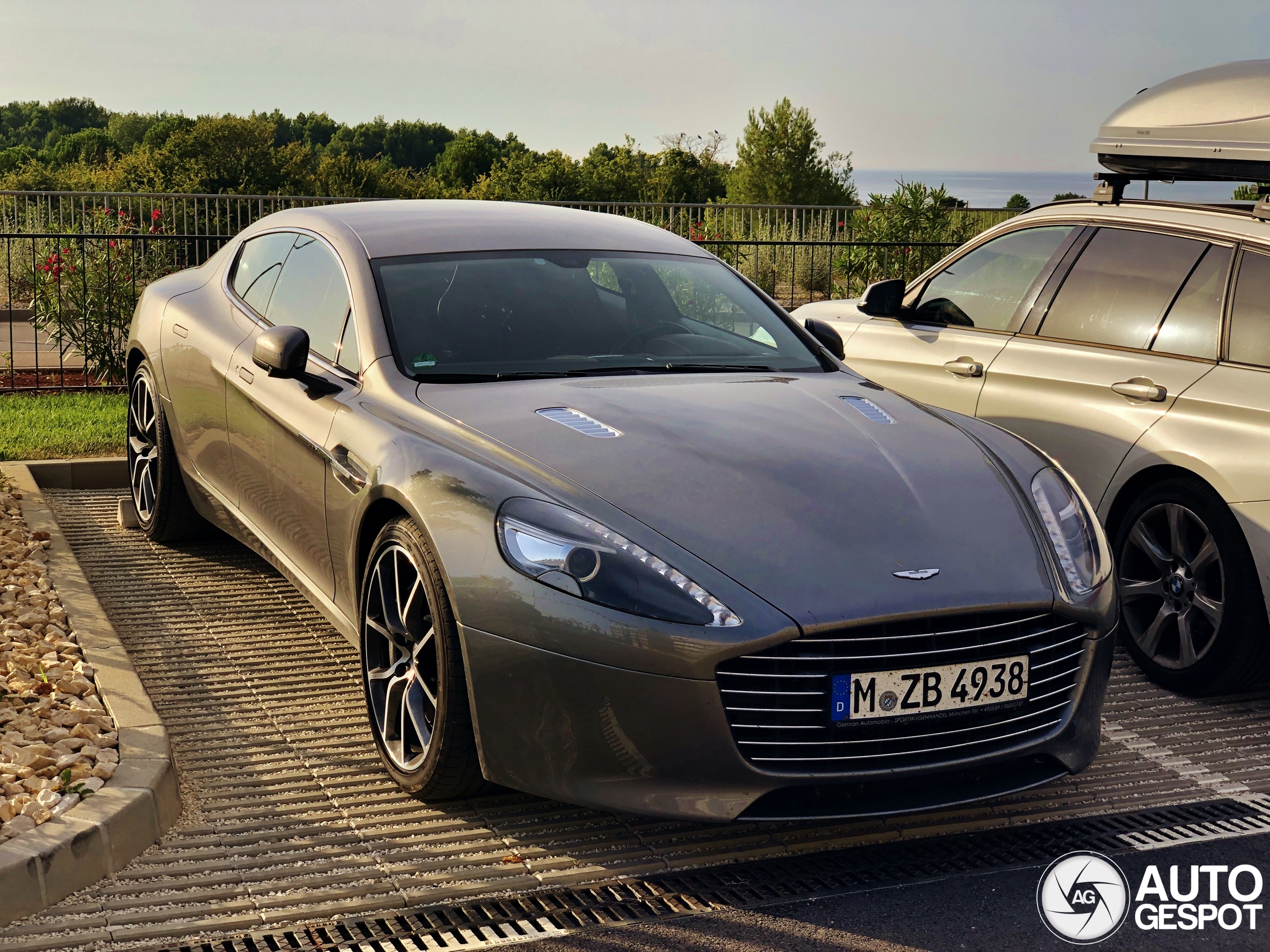 Aston Martin Rapide S